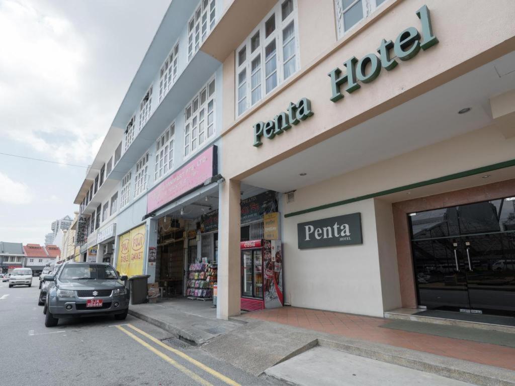 Hotel Penta 3*