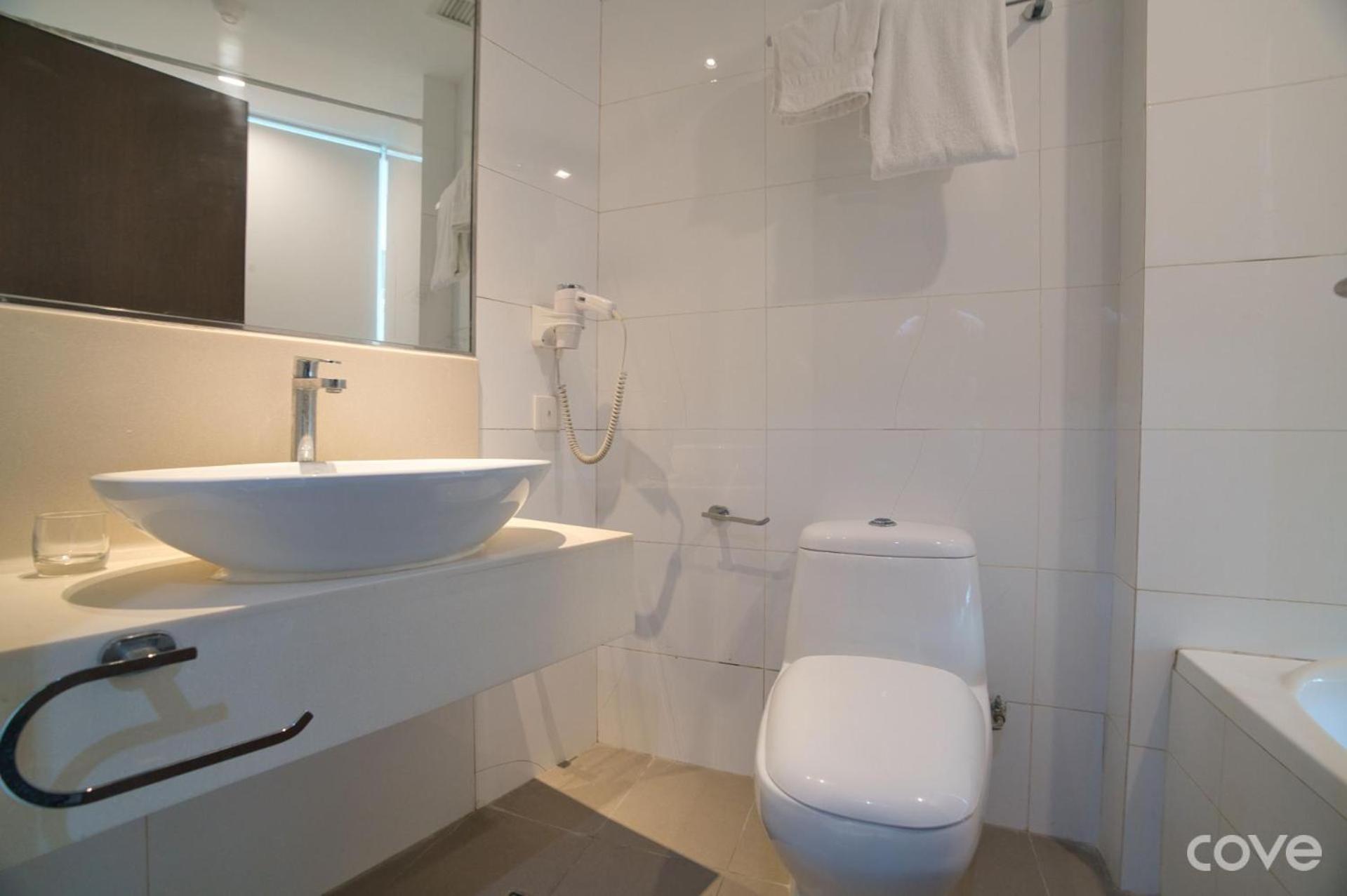 Cove D'arena Apartment