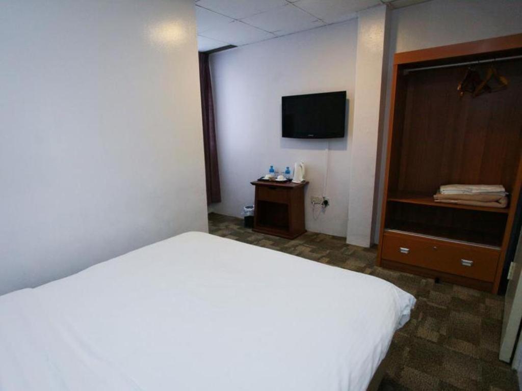 165 Hotel 2*