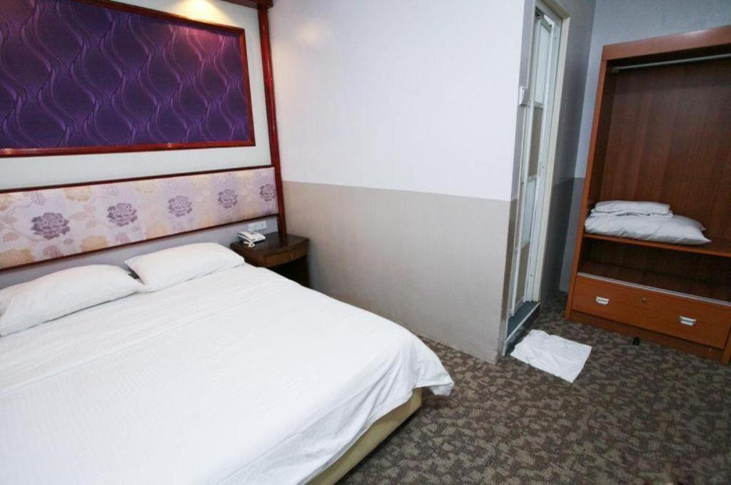 165 Hotel