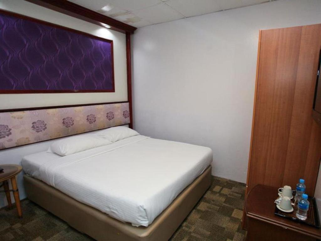 165 Hotel