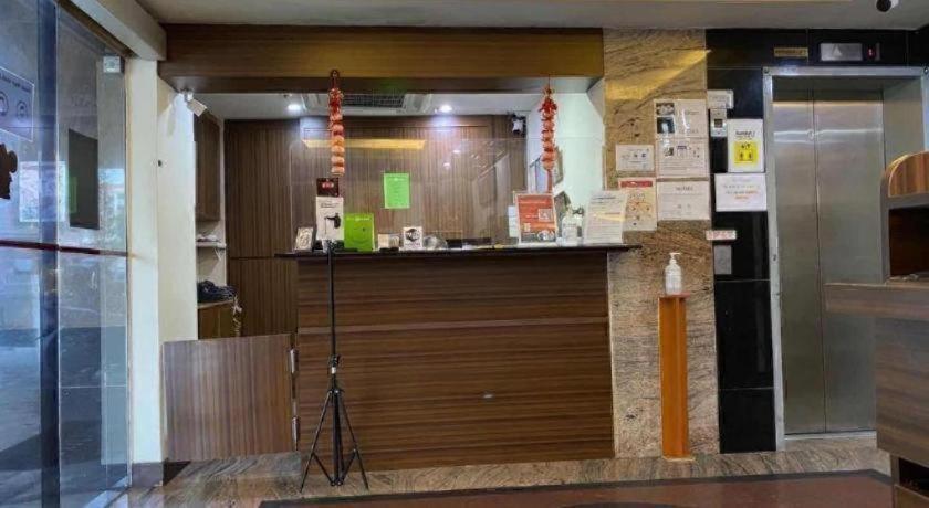 Darlene Hotel