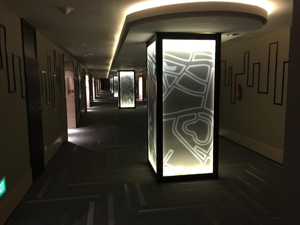 Aerotel - Transit In Terminal 1 Hotel