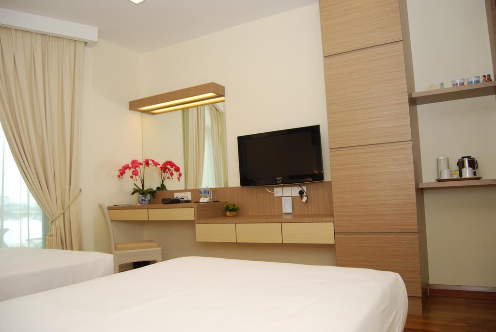 Hotel Republic Of Yacht Club