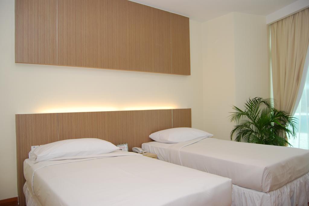 Hotel Republic Of Yacht Club