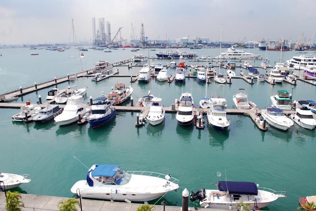 Republic Of Yacht Club Hotel Singapore