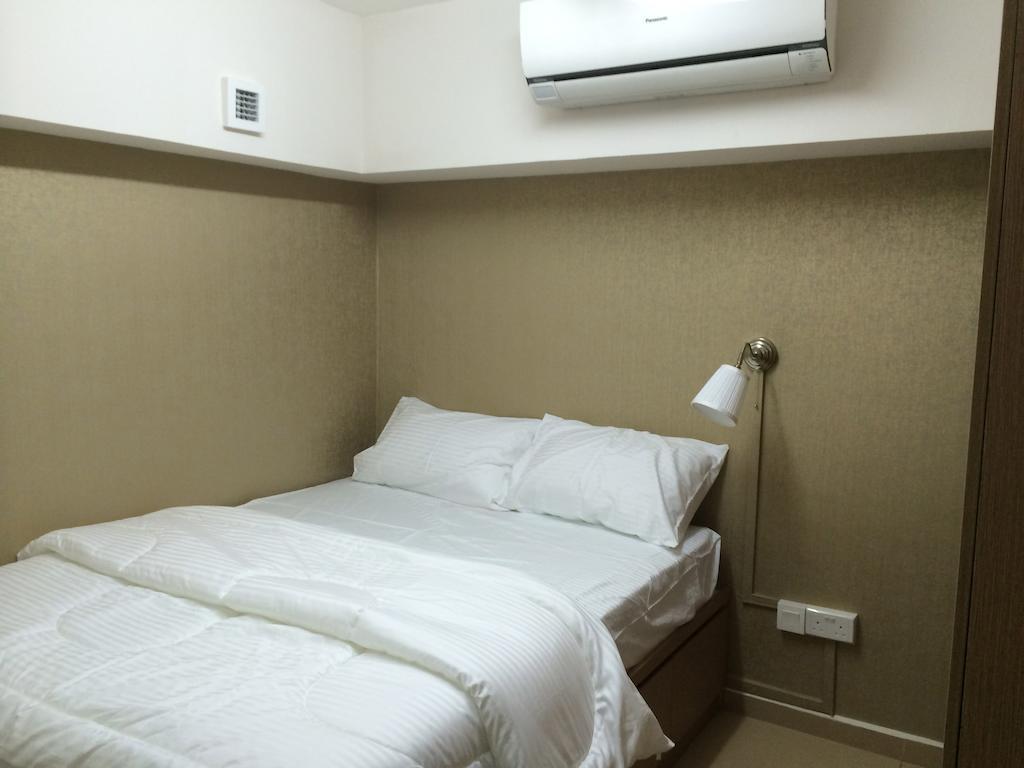 Hotel D & E Pte Ltd Singapore