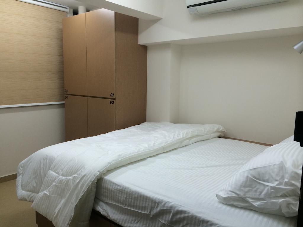 D & E Pte Ltd Hotel *