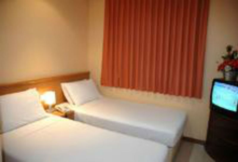 Ibis Budget Ruby Singapore