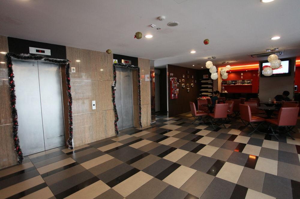 Ibis Budget Ruby Hotel