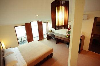Kihei Hotel 3*