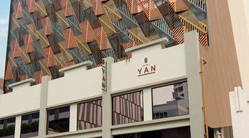 Yan Hotel