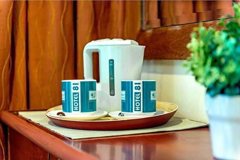 81 Elegance Hotel