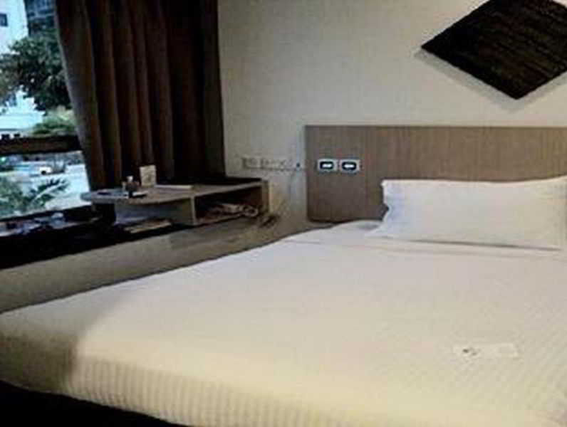Hotel Aqueen Balestier