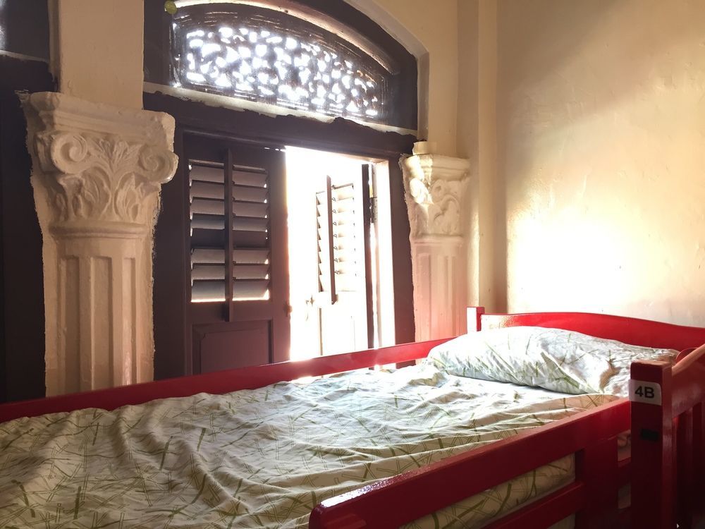 Cube Boutique Capsule Hotel At Kampong Glam Singapore
