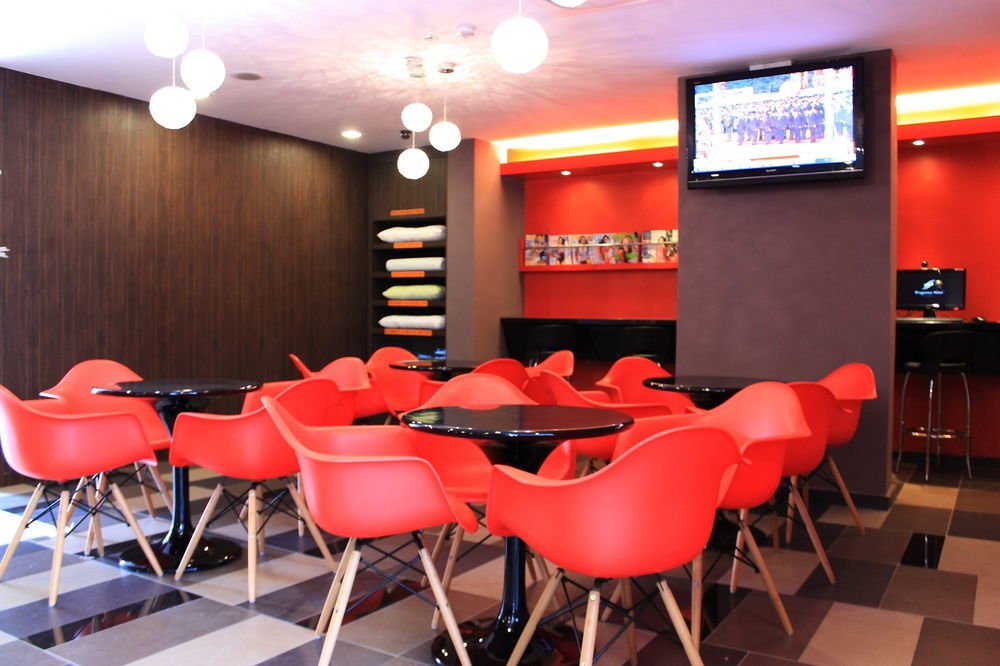 Ibis Budget Ruby 2* Singapore