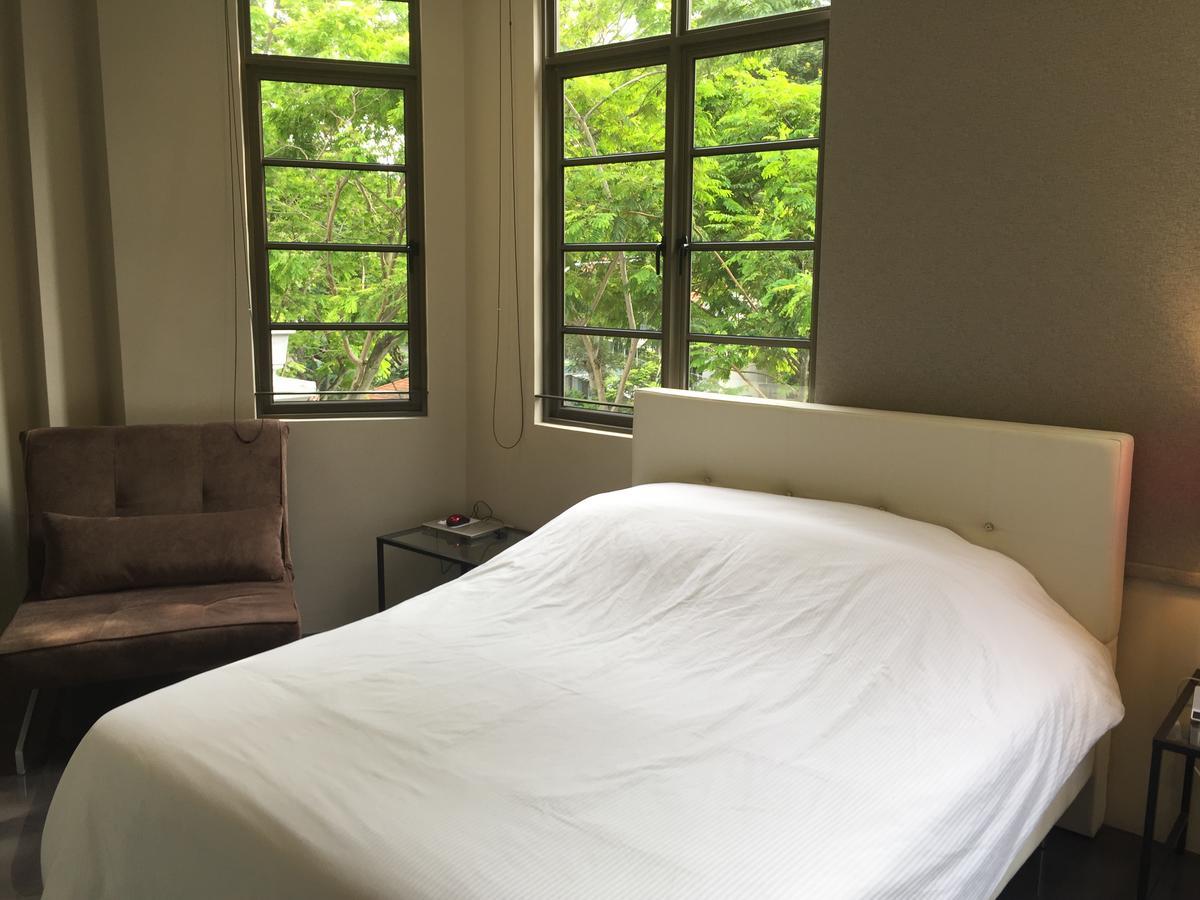 Triple 2 Aparthotel Singapore