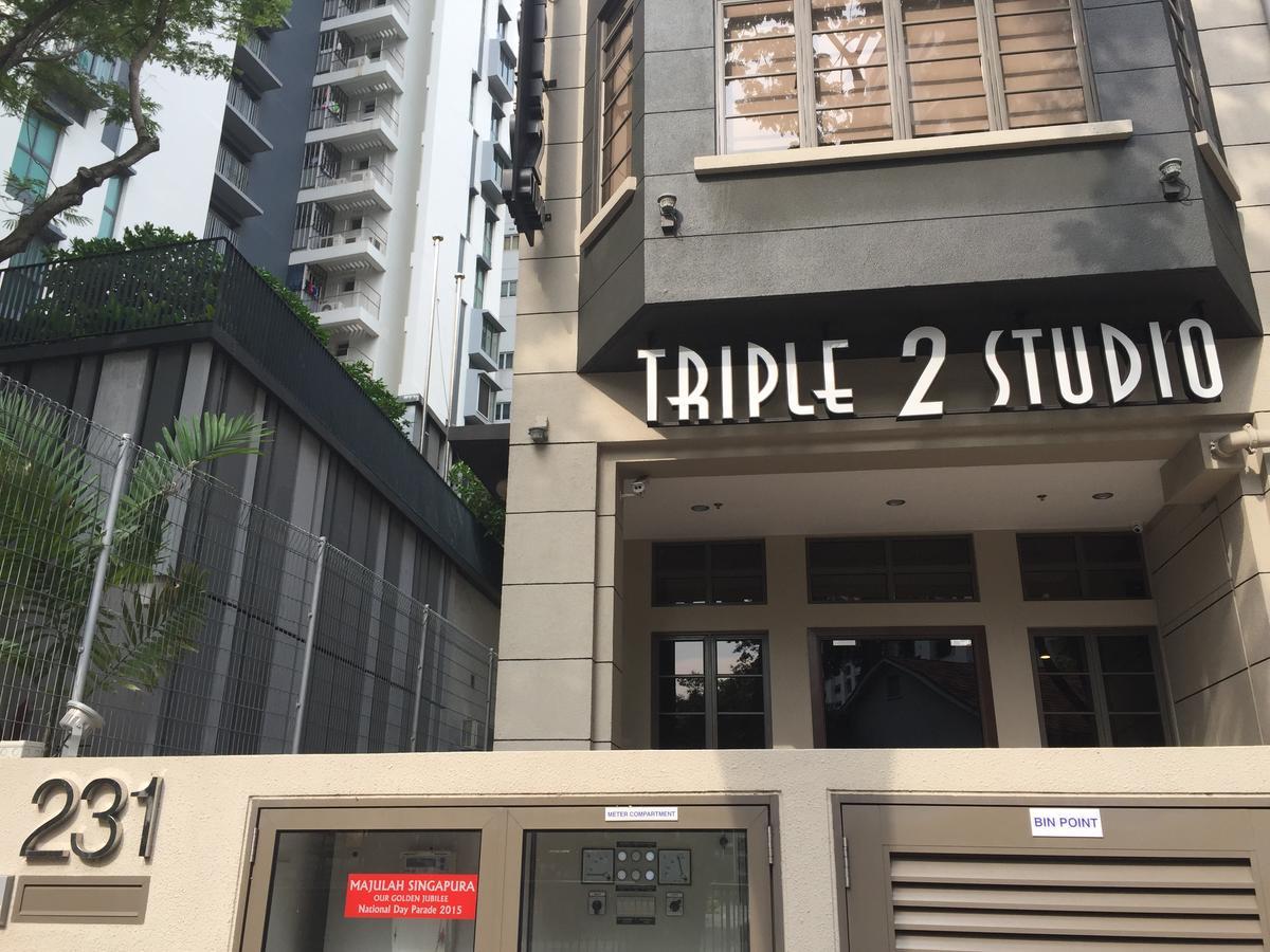 Triple 2 3* Singapore