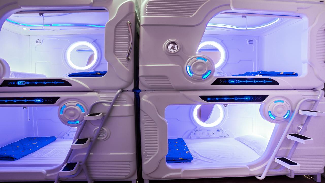 Spacepod@com Hostel Singapore