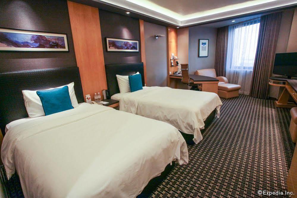 M Centre Hotel