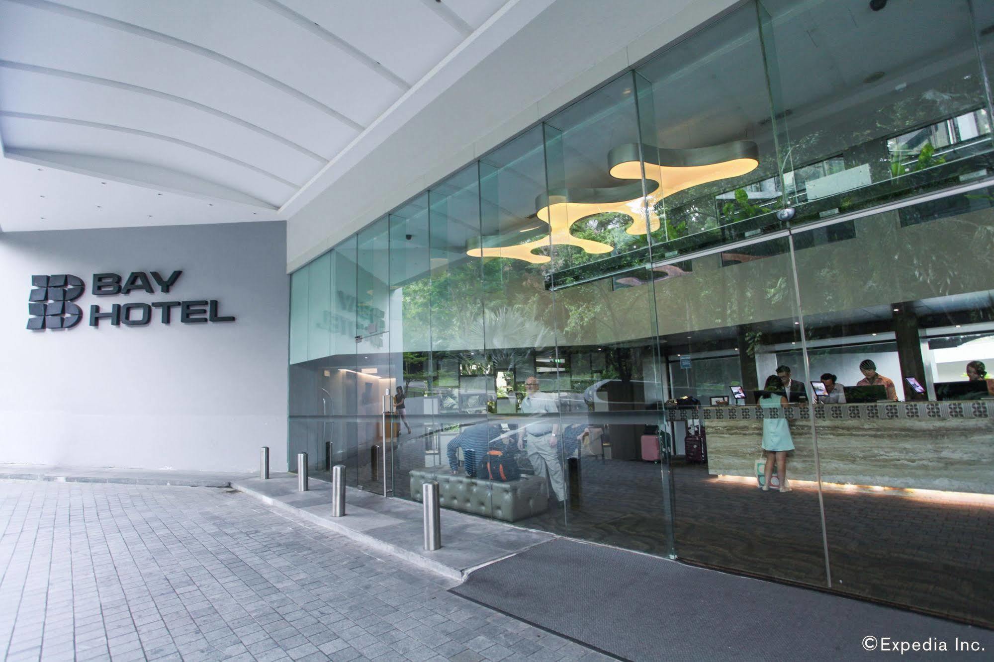 Travelodge Harbourfront Hotel