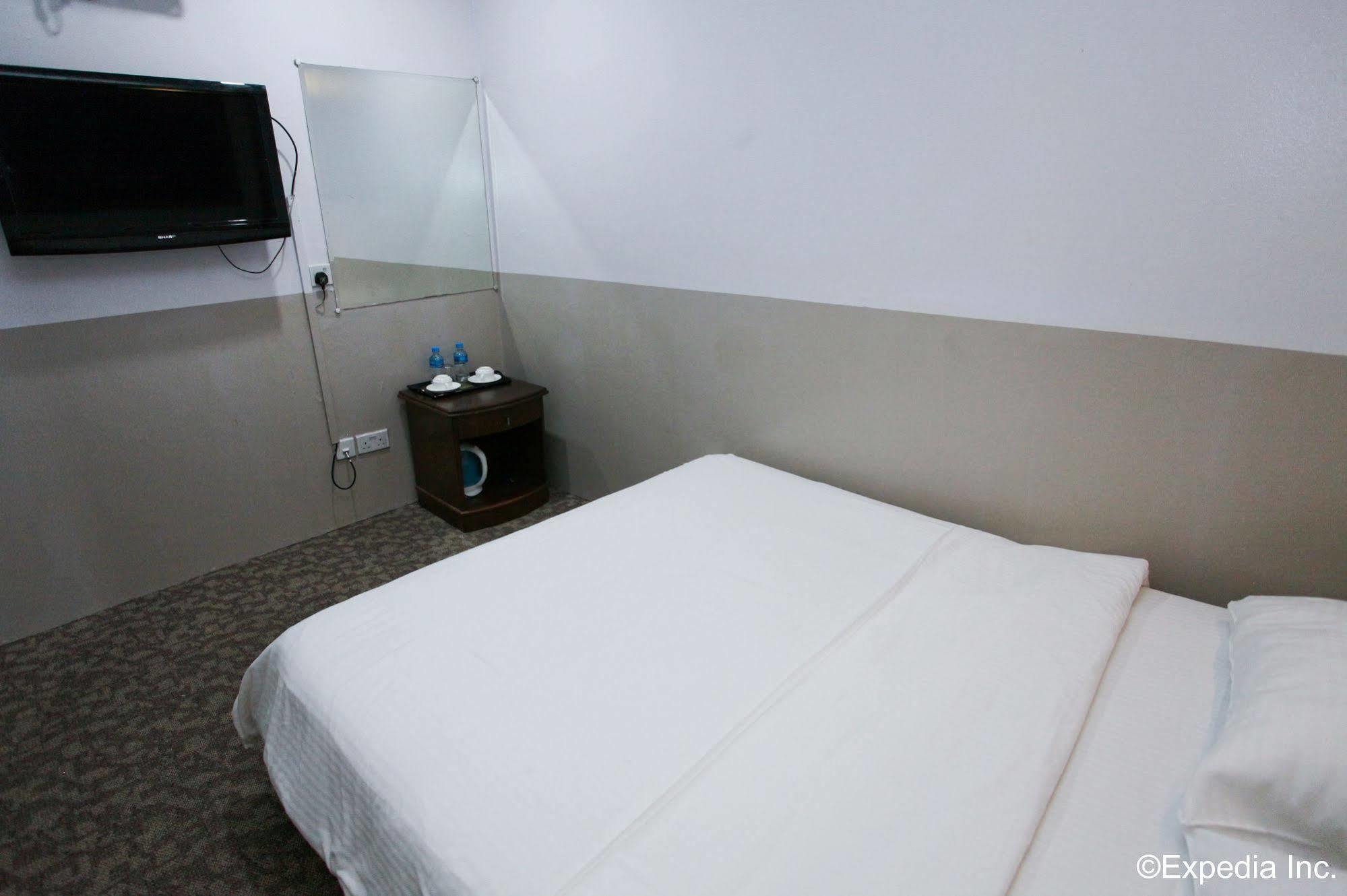 165 Hotel