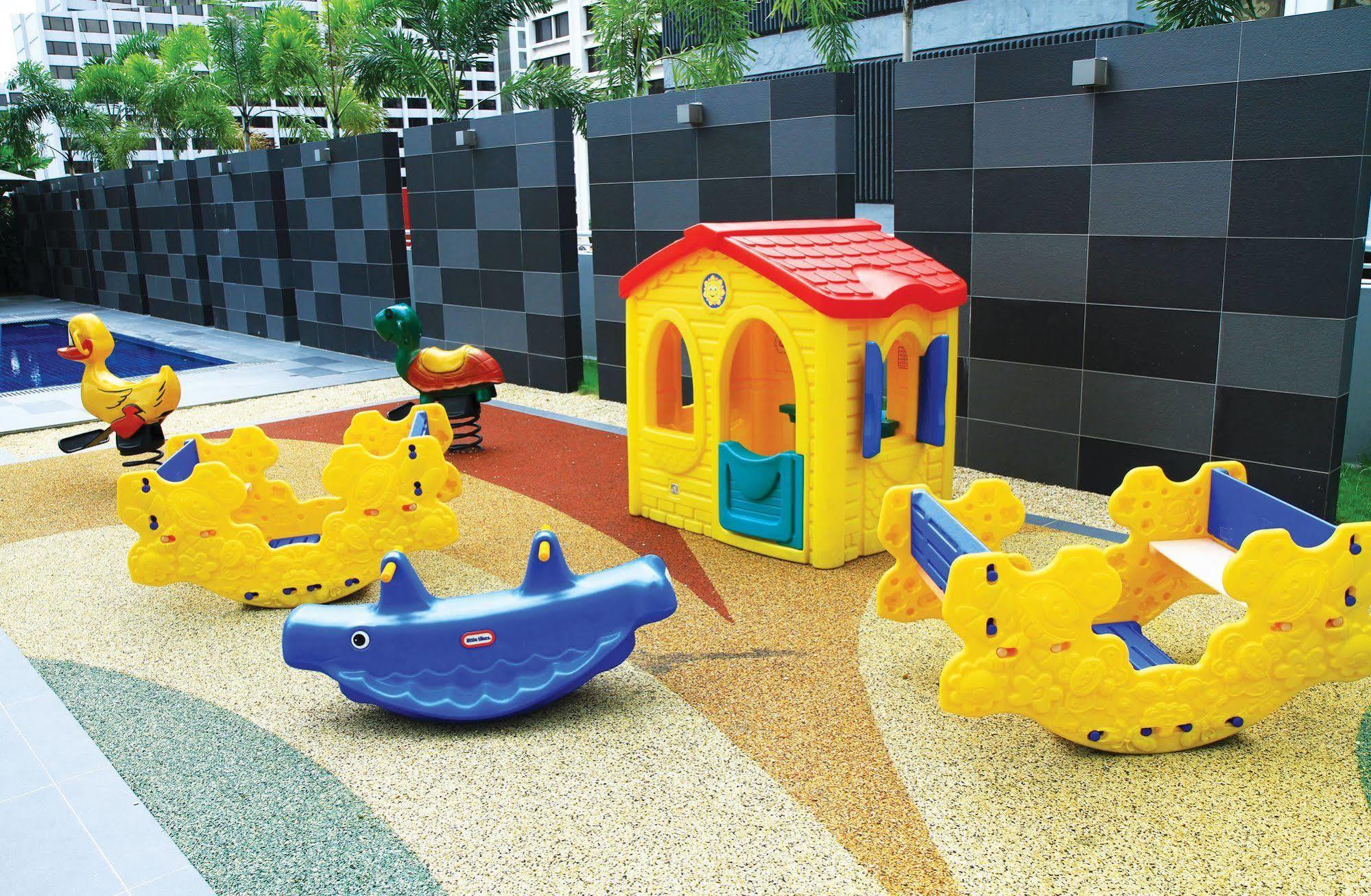Novotel Living Orchard 4* Singapore