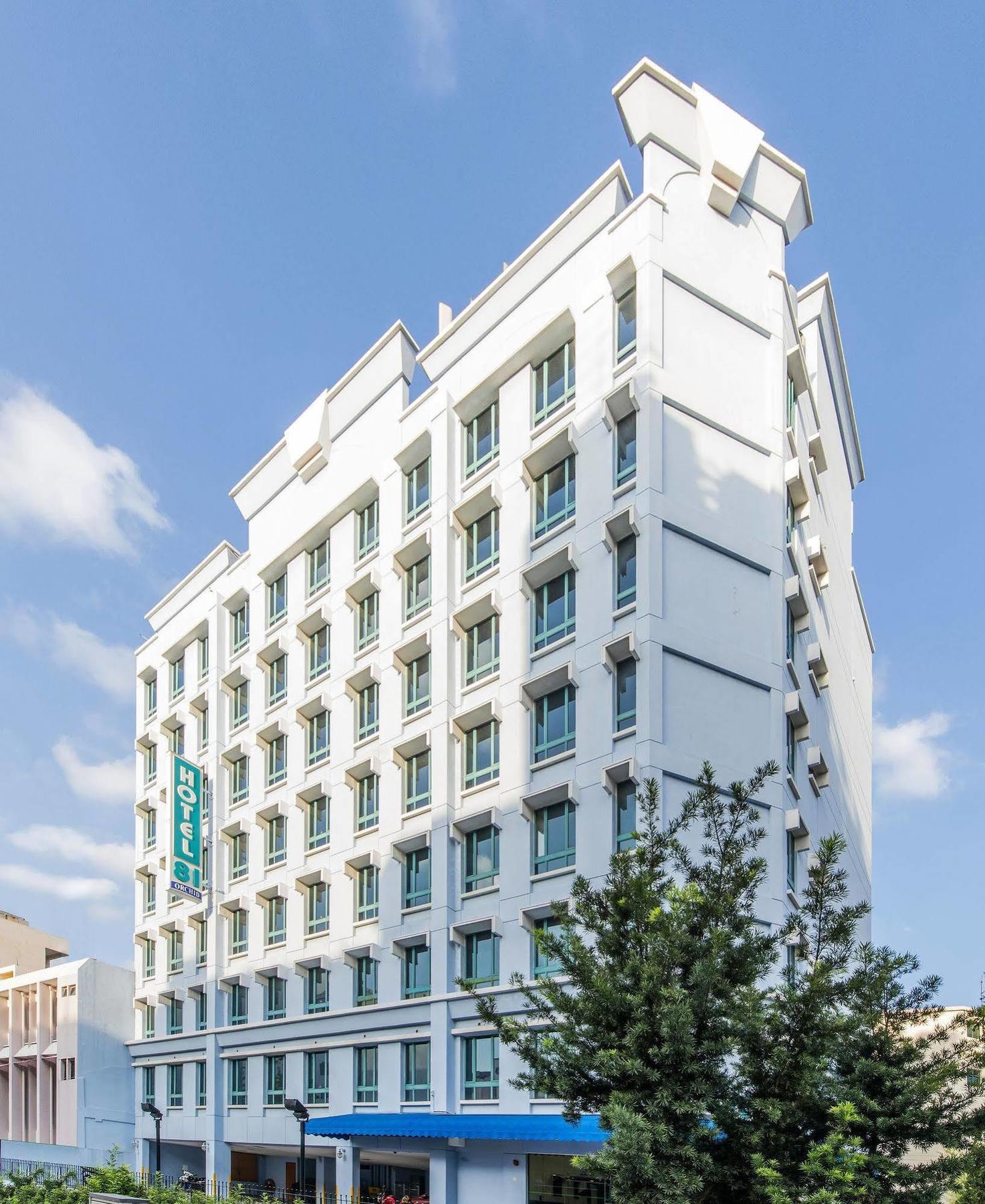 Hotel 81 Orchid 2*