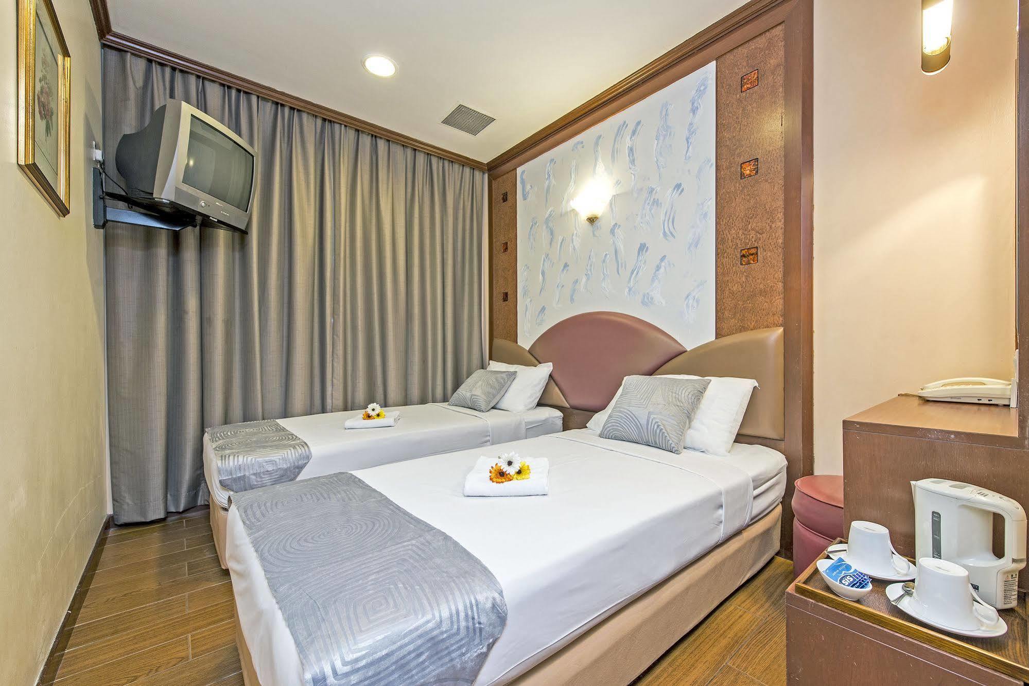 81 Orchid Singapore