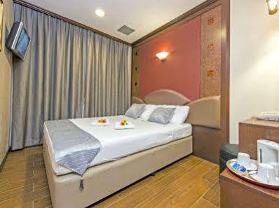 Hotel 81 Orchid 2*