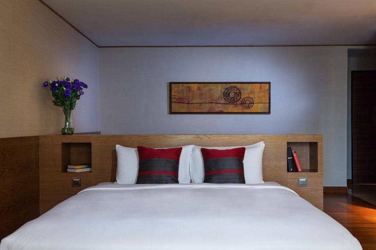 Grand Mercure Roxy Hotel 4*