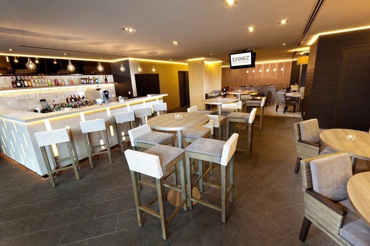 Grand Mercure Roxy Hotel 4*