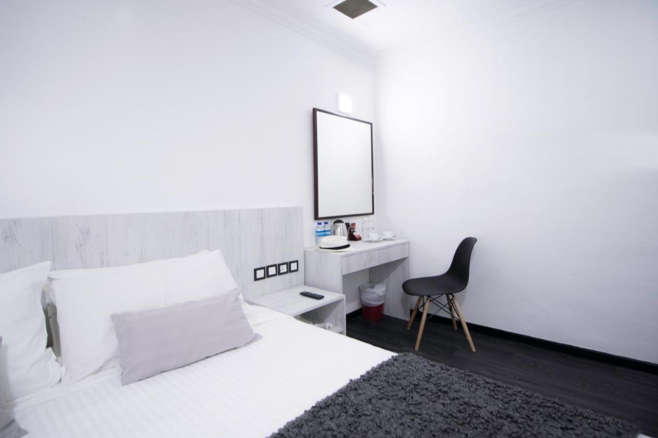 Harbour - Hamilton Hotel