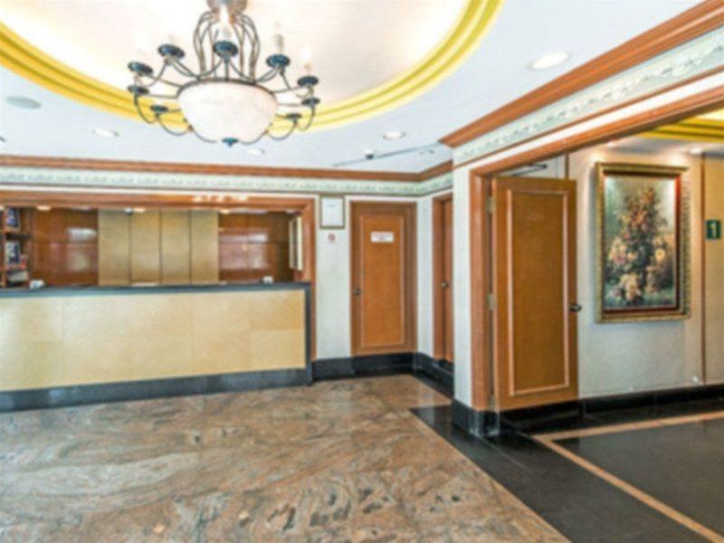 81 Orchid Hotel