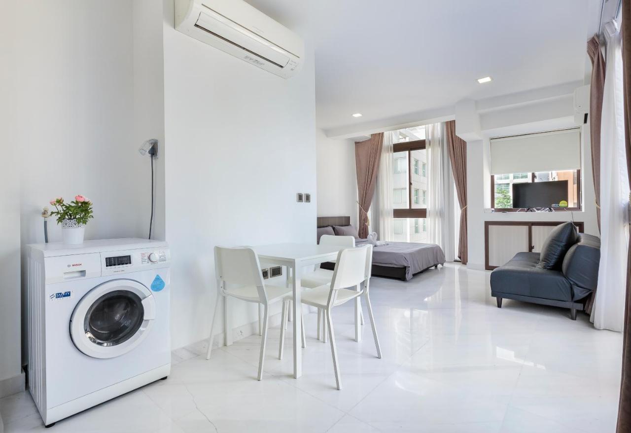 Studio At Orchard Road Shopping Area Singapura
