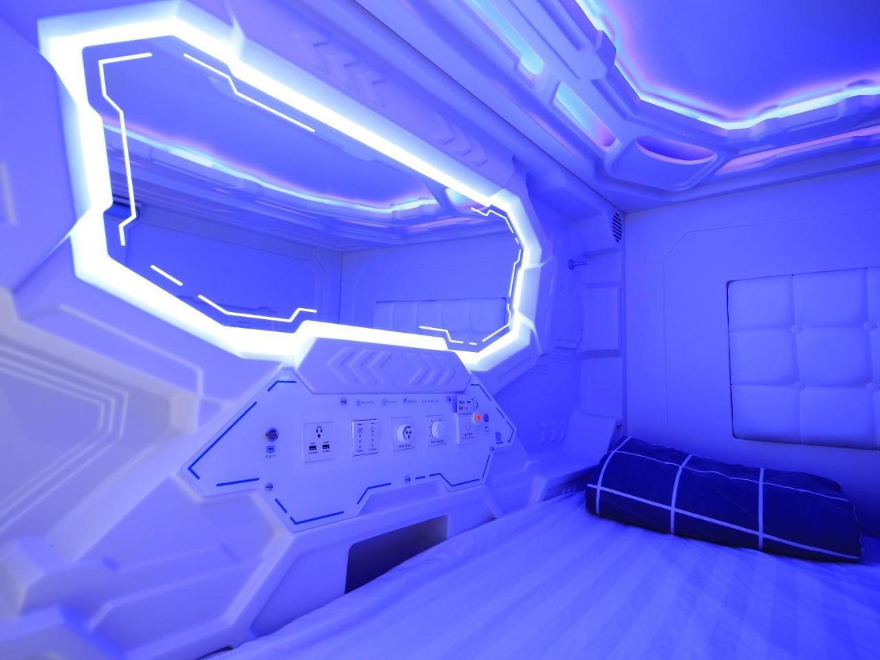 Hostel Spacepod@hive