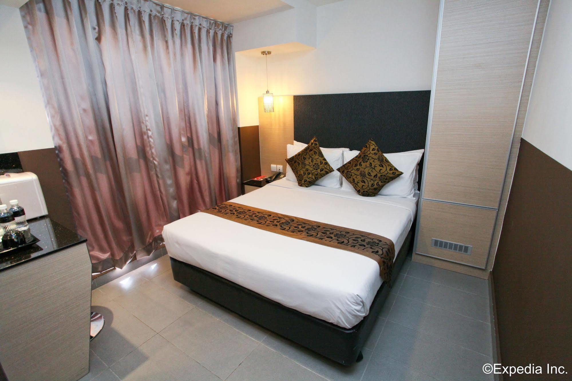 Hotel The Snooze At Bugis Singapore