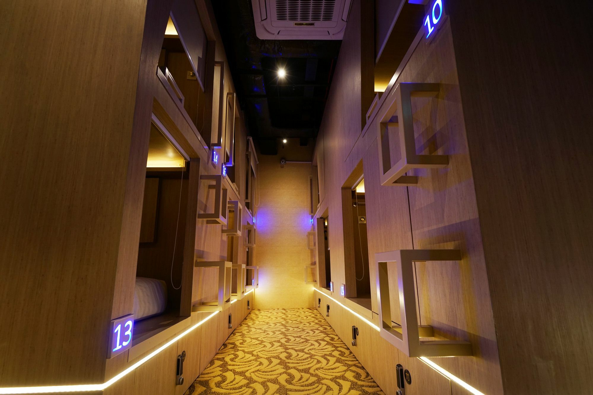 Cube Boutique Capsule Hotel At Kampong Glam Singapore