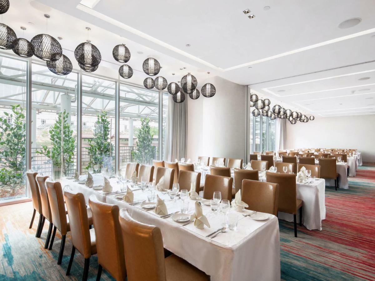 Capri By Fraser China Square, Hotel