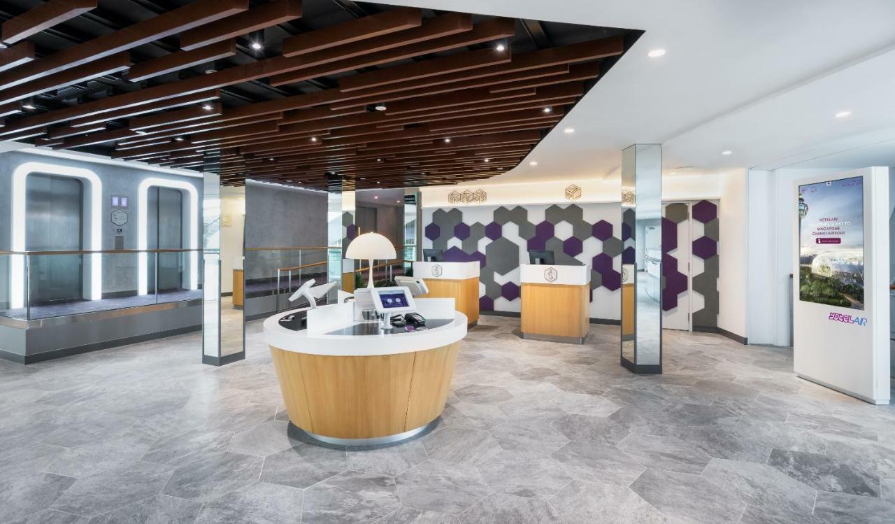 Yotelair Changi Airport Landside Hotel 4*