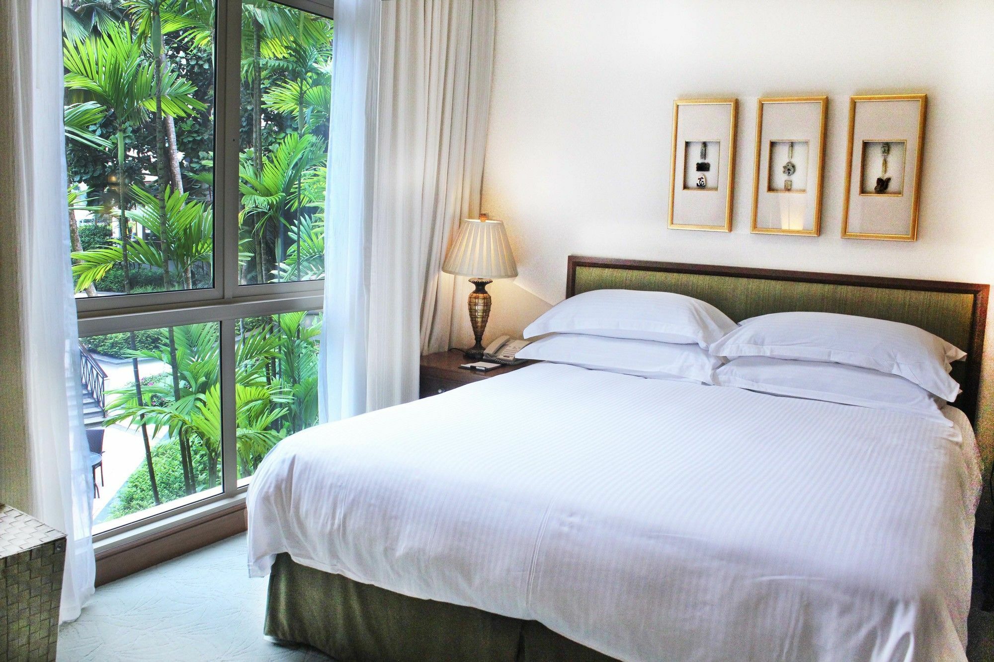 Treetops Executive Residences 5*