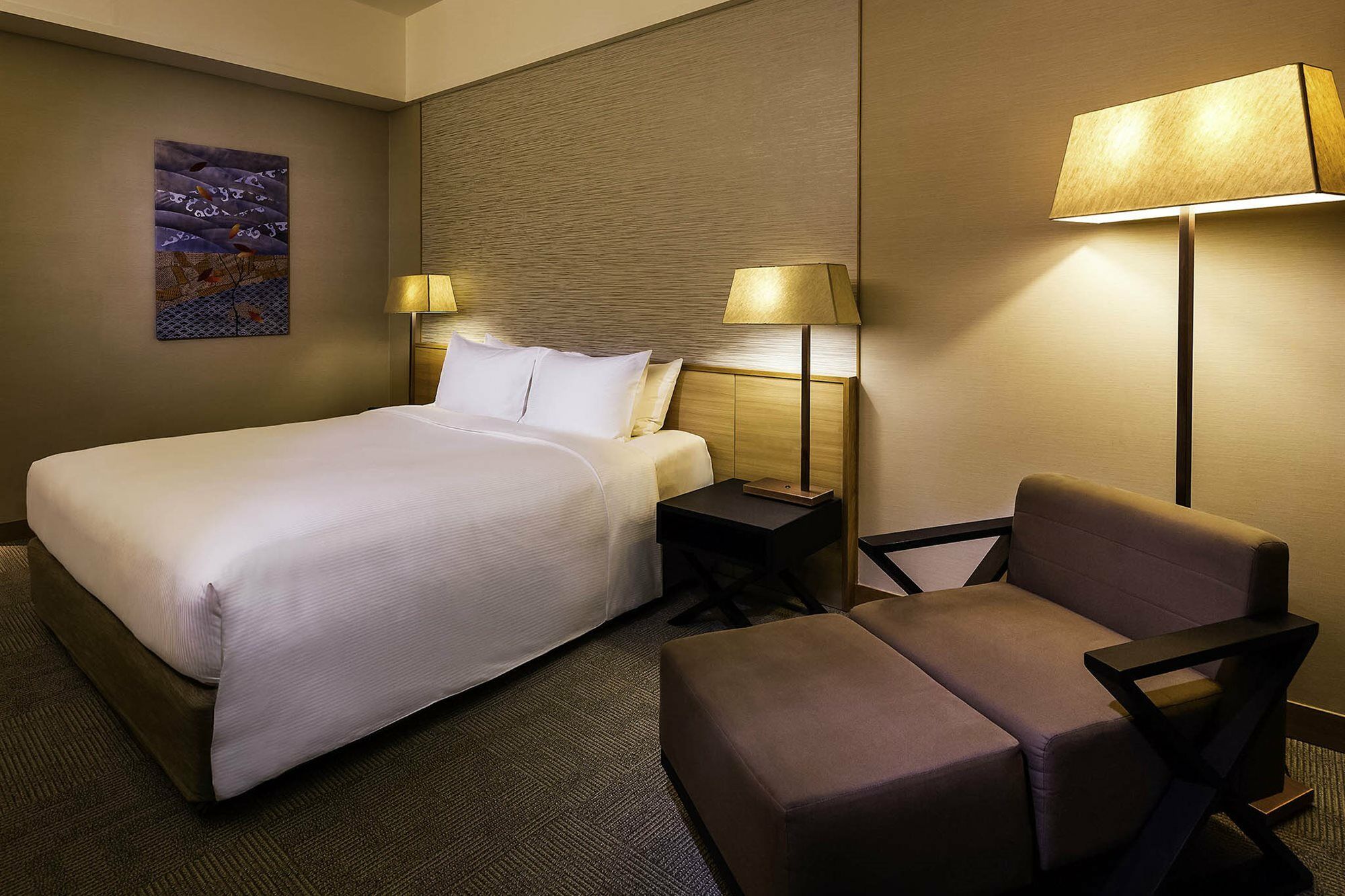 Grand Mercure Roxy Hotel 4*