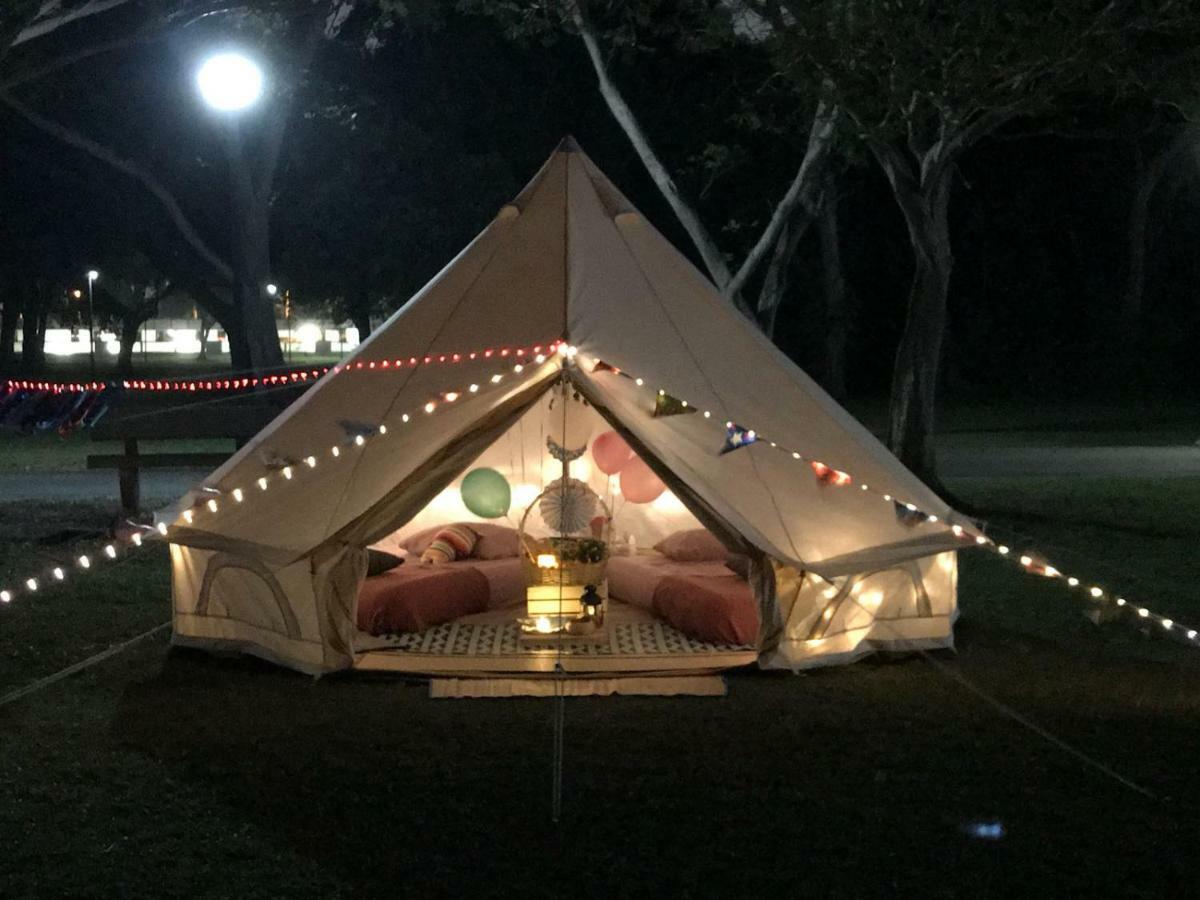 Glamping Kaki - Medium Bell Tent *