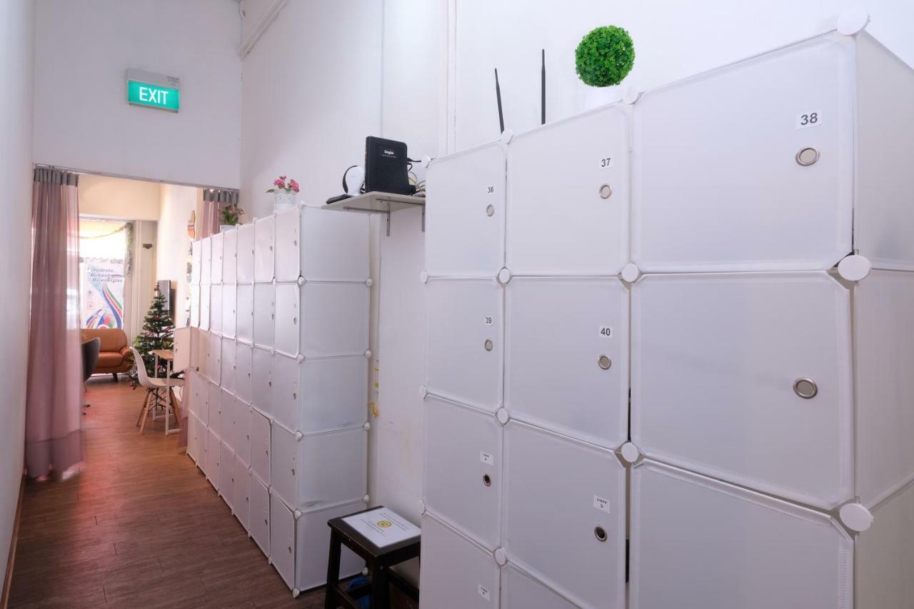 Pillow Talk Capsule hotel Singapore