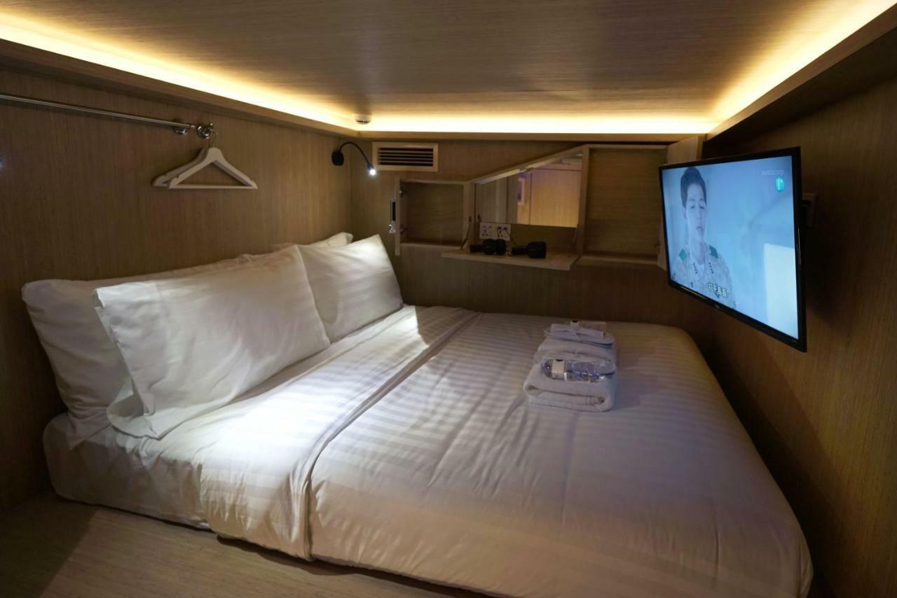 Cube Boutique Capsule Hotel At Kampong Glam Capsule hotel 2*