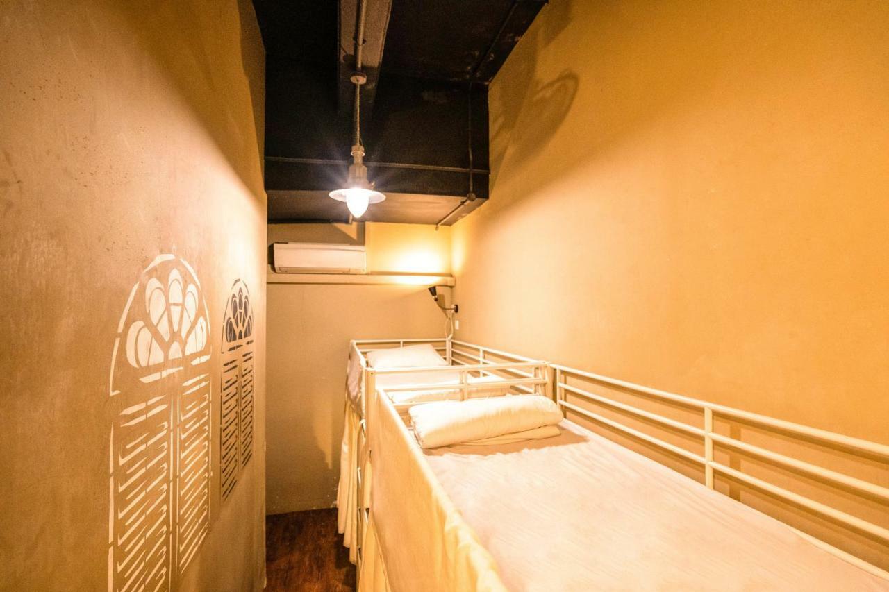 Beds And Dreams @ Chinatown 2 Hostel Singapore