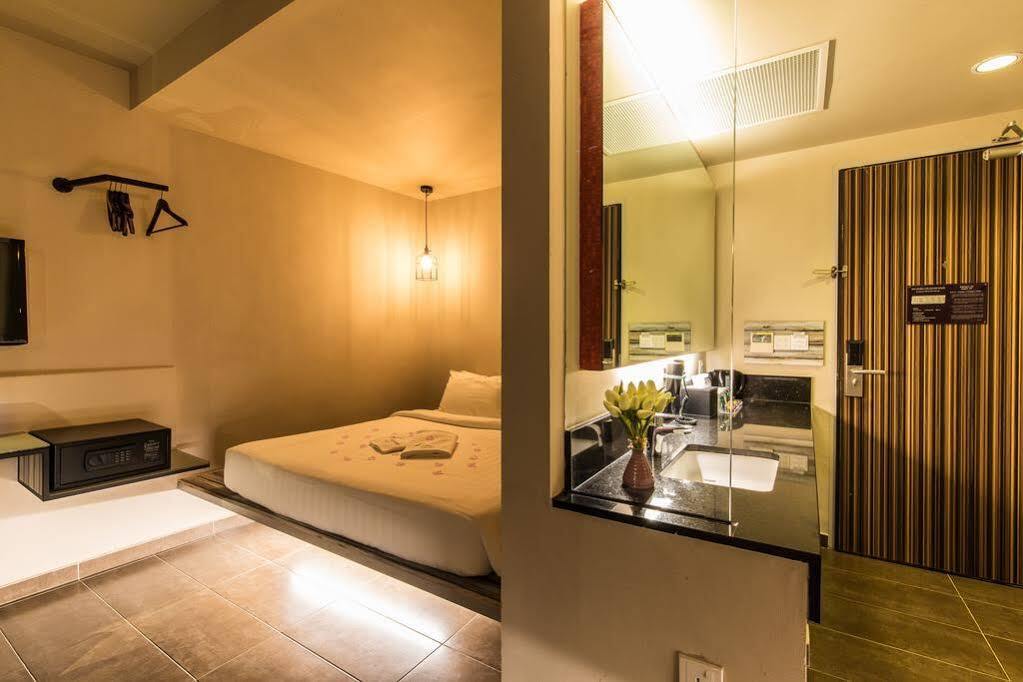 Hotel Ibis Budget Pearl Singapore