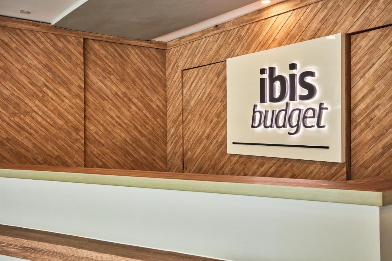 Ibis Budget Pearl 2* Singapore