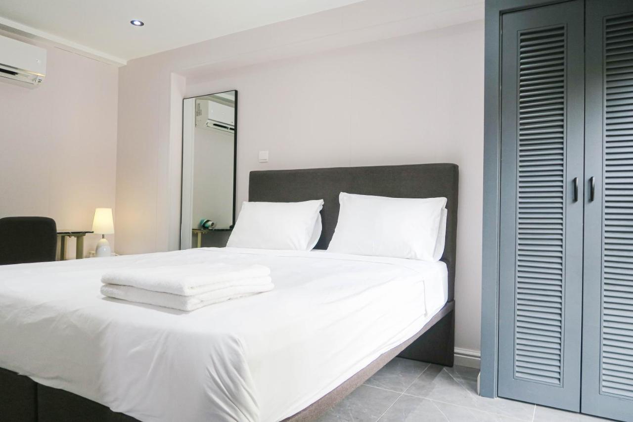 Apartment Deluxe & By Rr Singapore