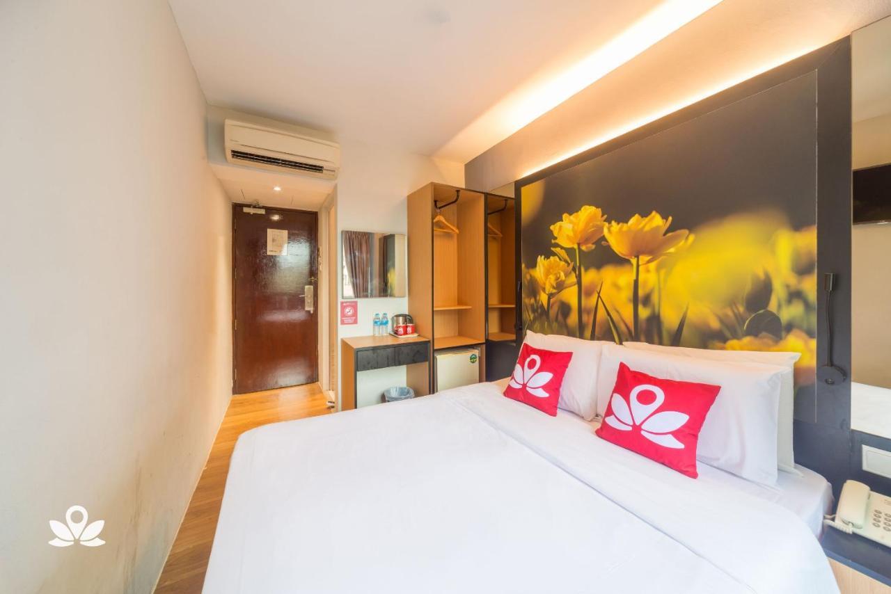 Hotel Hi Dot